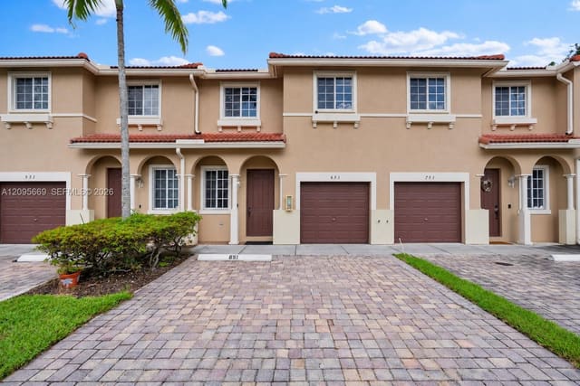 21007 NW 14th Place 6, Miami Gardens, FL 33169
