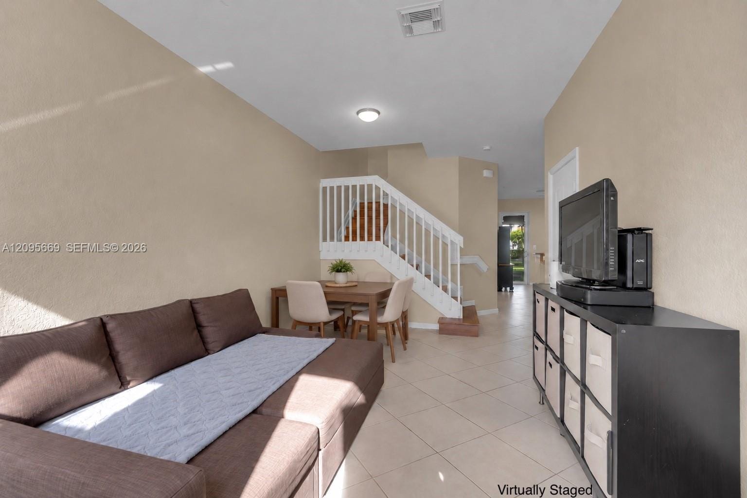 21007 NW 14th Place 6 — photo 2