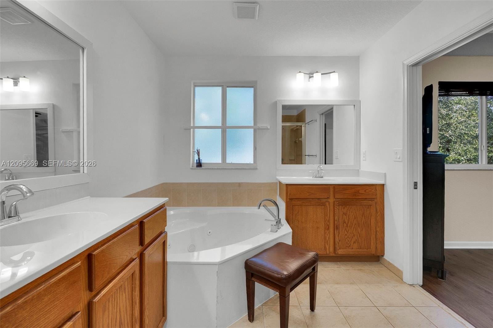 21007 NW 14th Place 6, Miami Gardens, FL 33169 photo 21