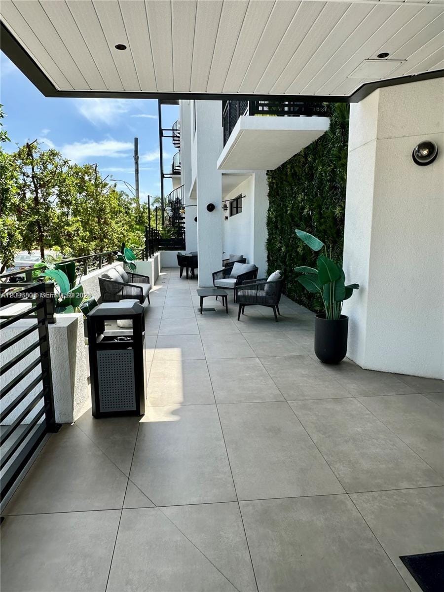 1030 15th Street 316, Miami Beach, FL 33139 photo 3