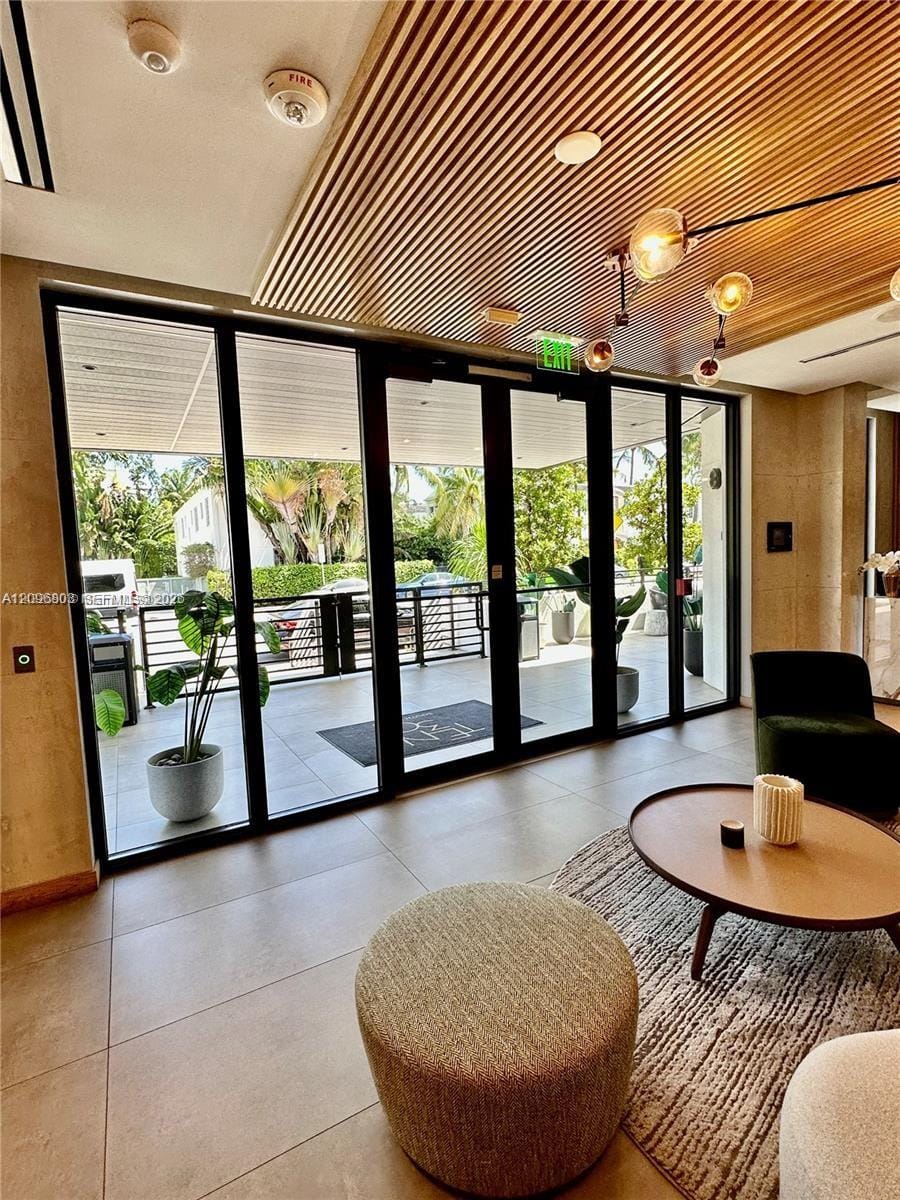 1030 15th Street 316, Miami Beach, FL 33139 photo 6