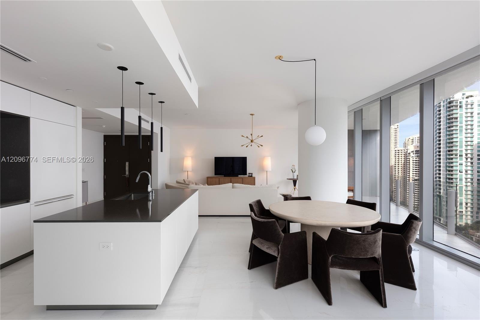 300 S Biscayne Blvd Way 2107, Miami, FL 33131 photo 6
