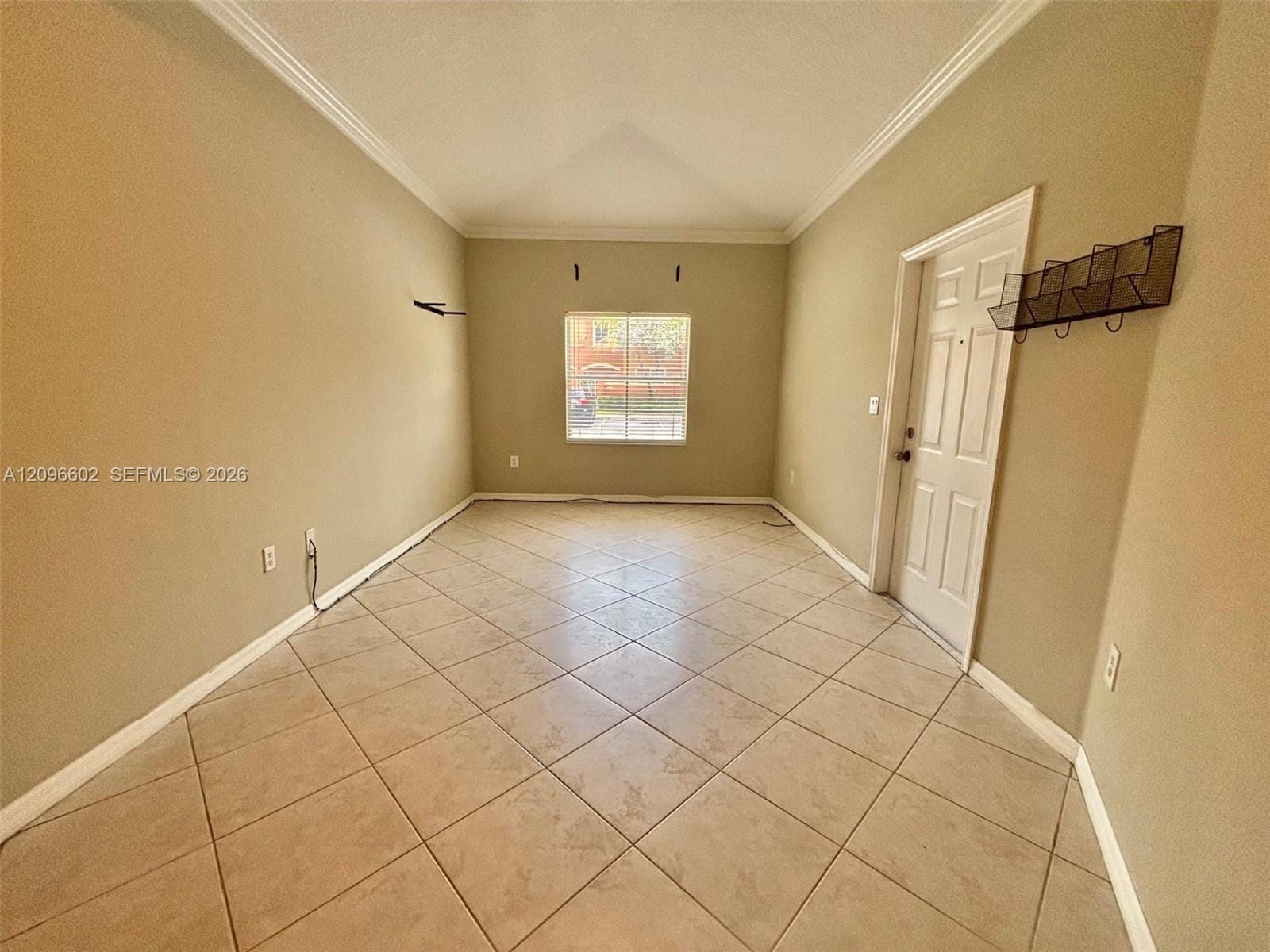 2307 Anchor Court 4006 — photo 8
