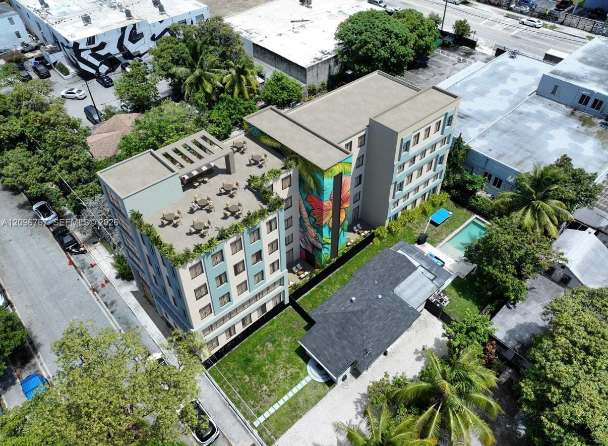 550 NW 30th Street — photo 4