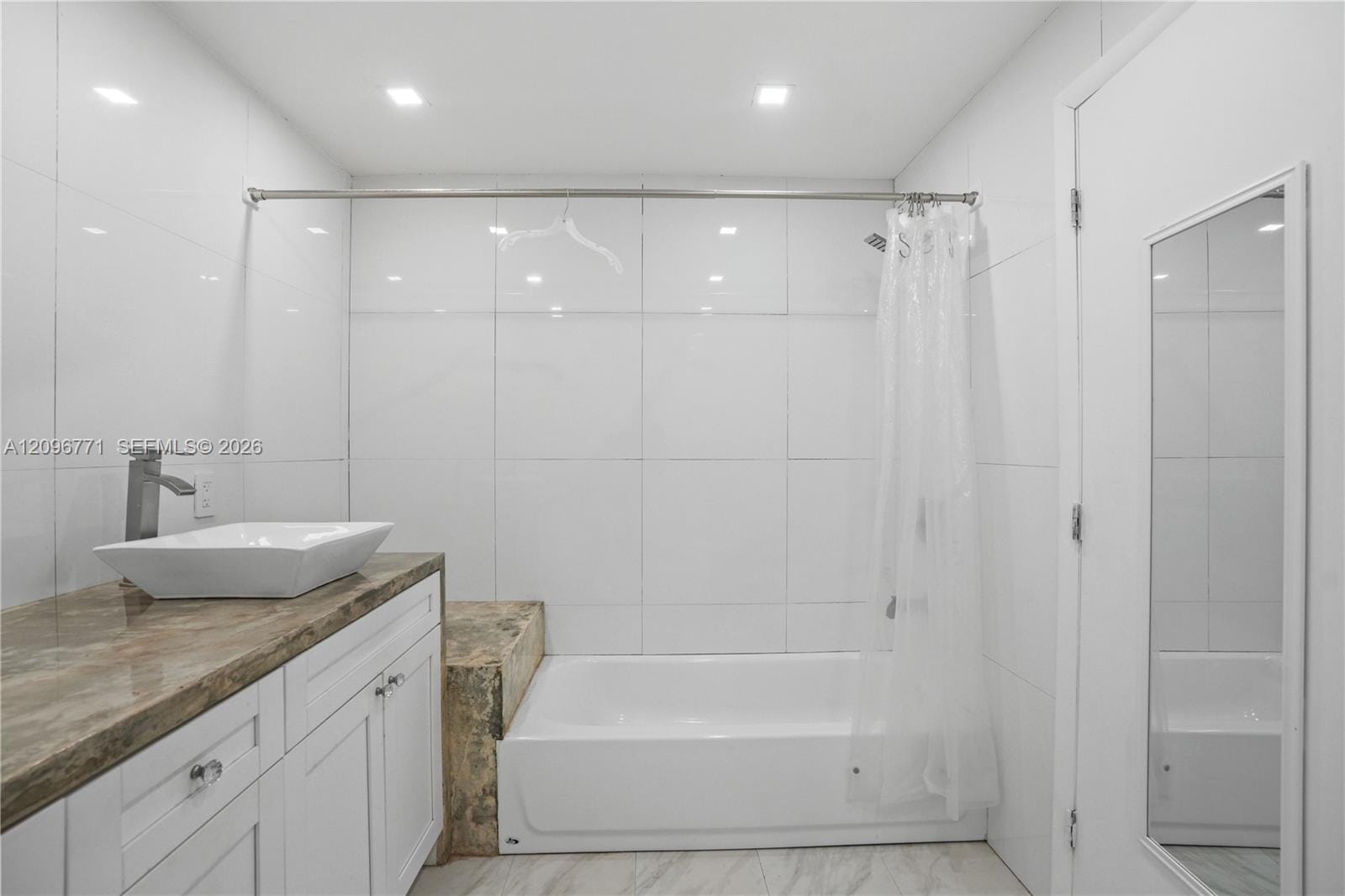 1081 NE 166th Street, North Miami Beach, FL 33162 photo 19