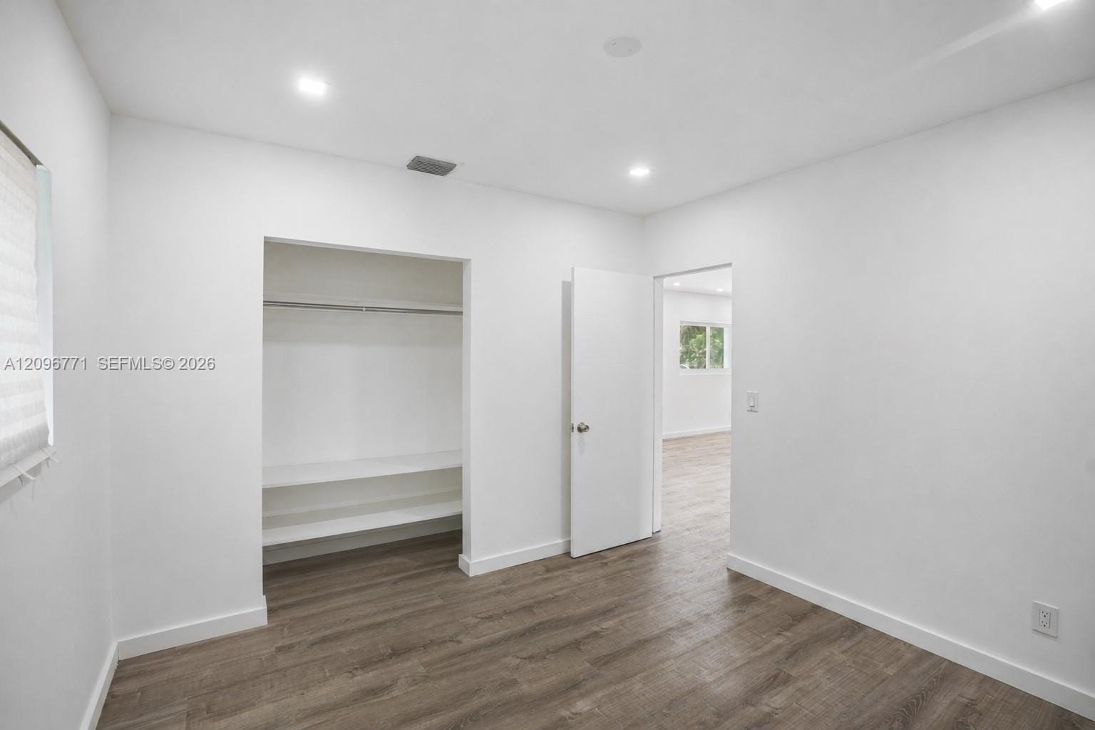 1081 NE 166th Street, North Miami Beach, FL 33162 photo 6