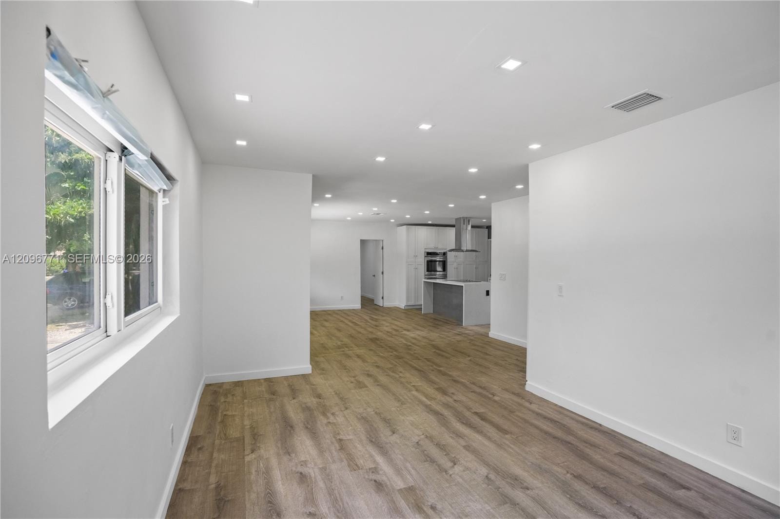 1081 NE 166th Street, North Miami Beach, FL 33162 photo 10