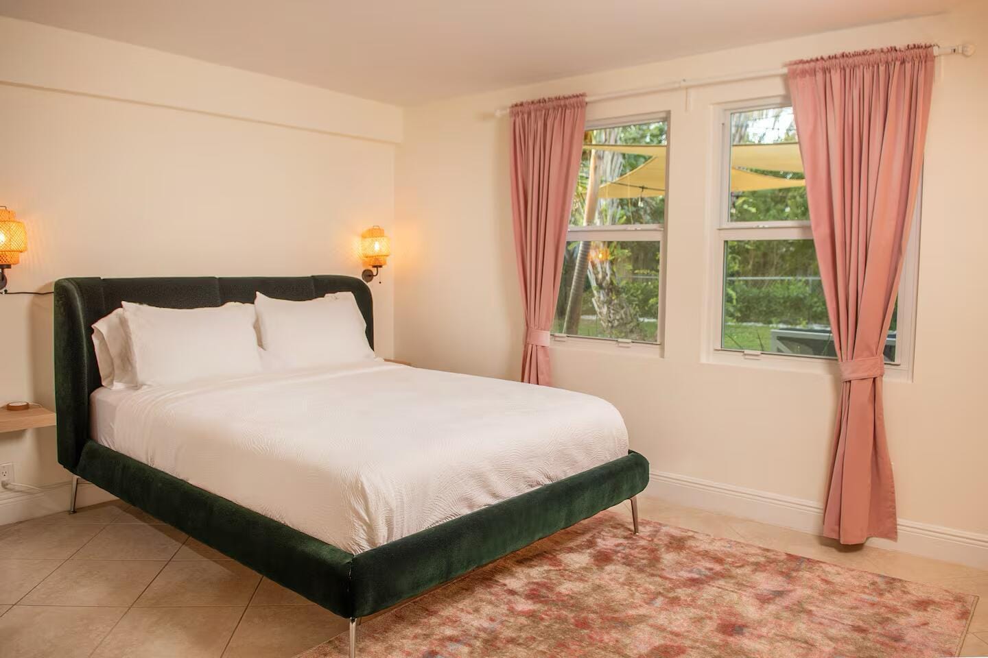 129 E HART Street — photo 11