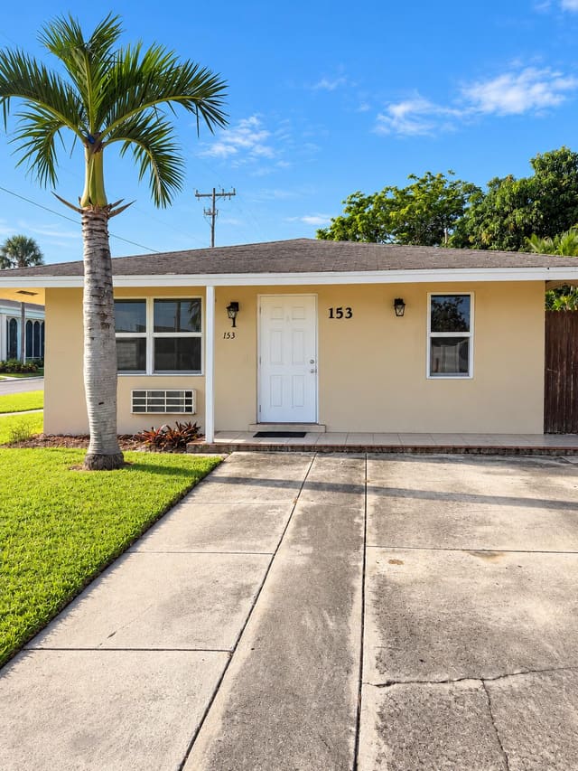 153 N 3RD Street 1, Lantana, FL 33462