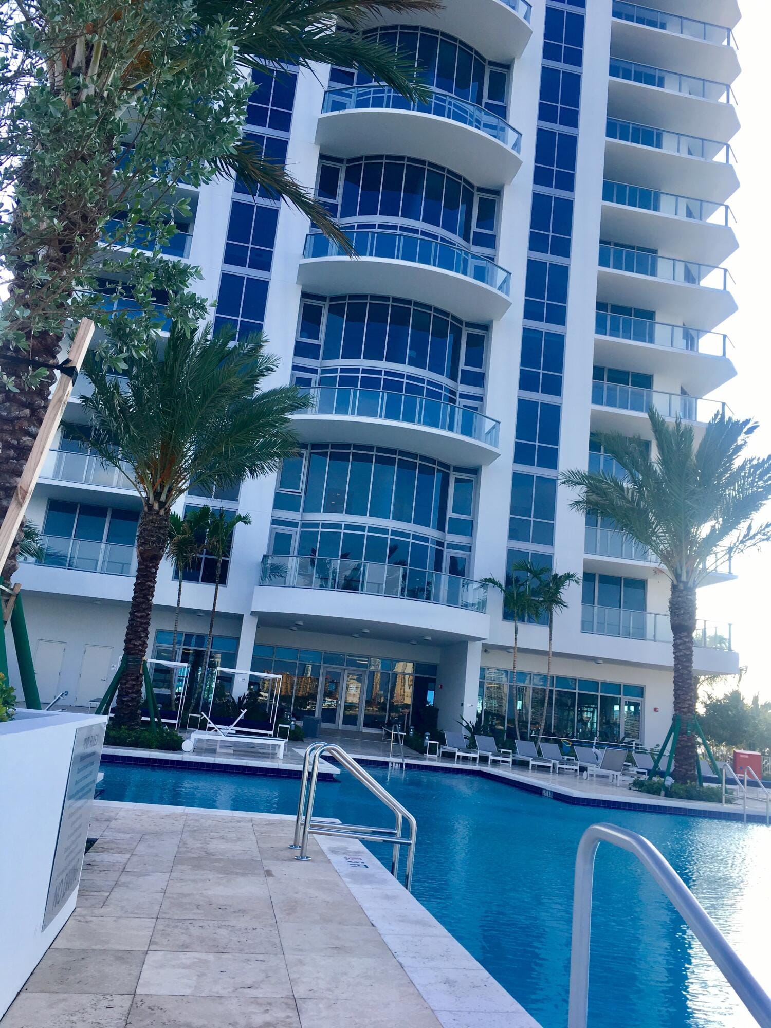 17111 BISCAYNE Boulevard 1903, North Miami Beach, FL 33160 photo 18