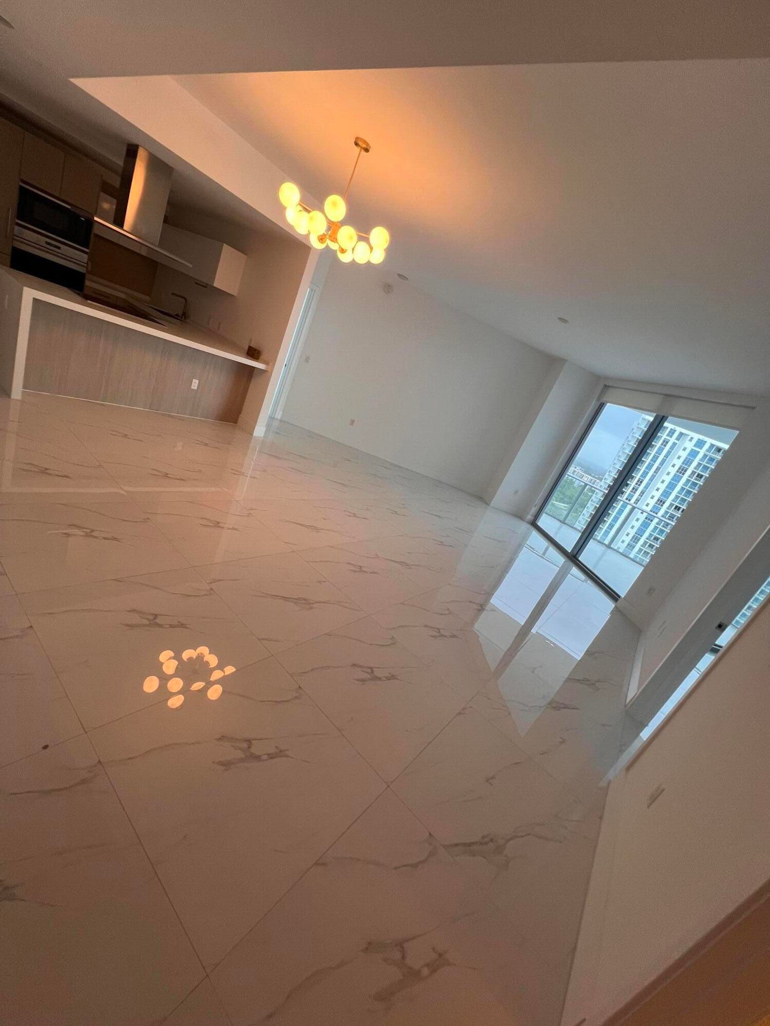 17111 BISCAYNE Boulevard 1903, North Miami Beach, FL 33160 photo 10