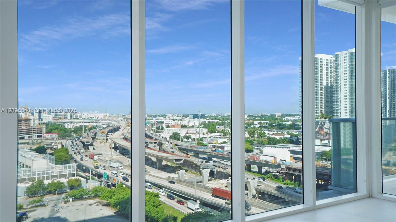 1040 Biscayne Boulevard 1206 — photo 9
