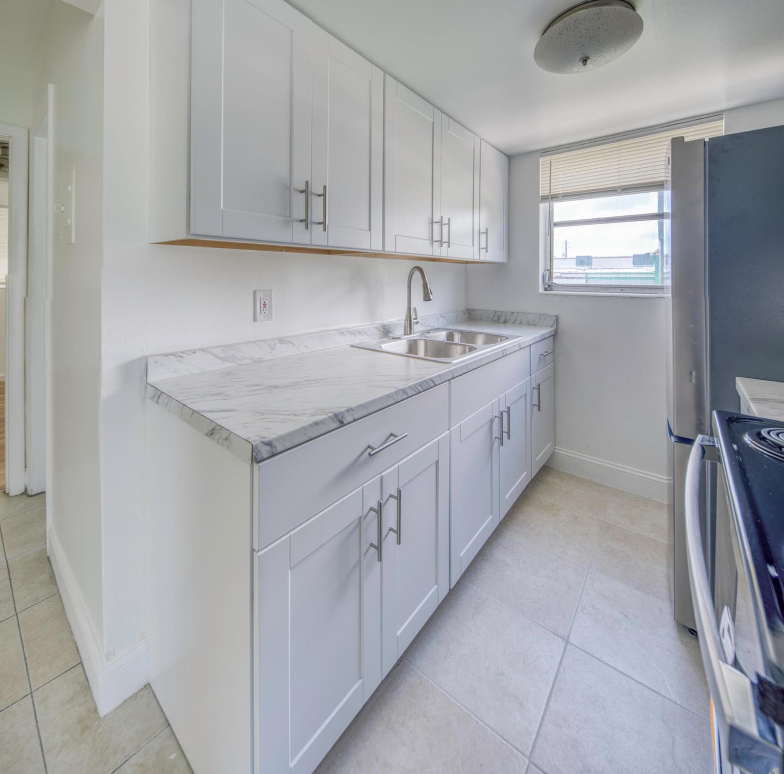 201 S J Street 12 — photo 9