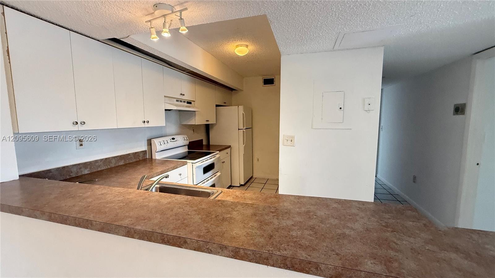 8560 SW 212th Street 203, Cutler Bay, FL 33189 photo 17