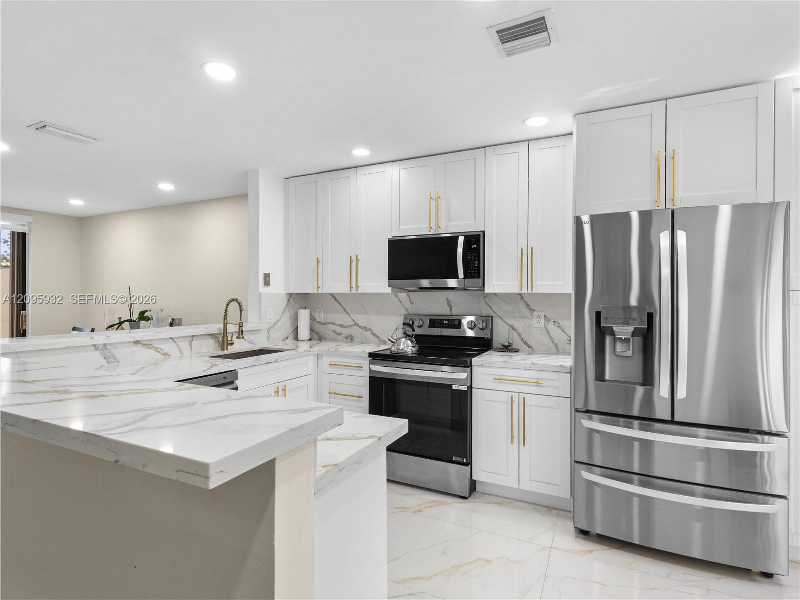 3325 Torremolinos Avenue C-44 — photo 3