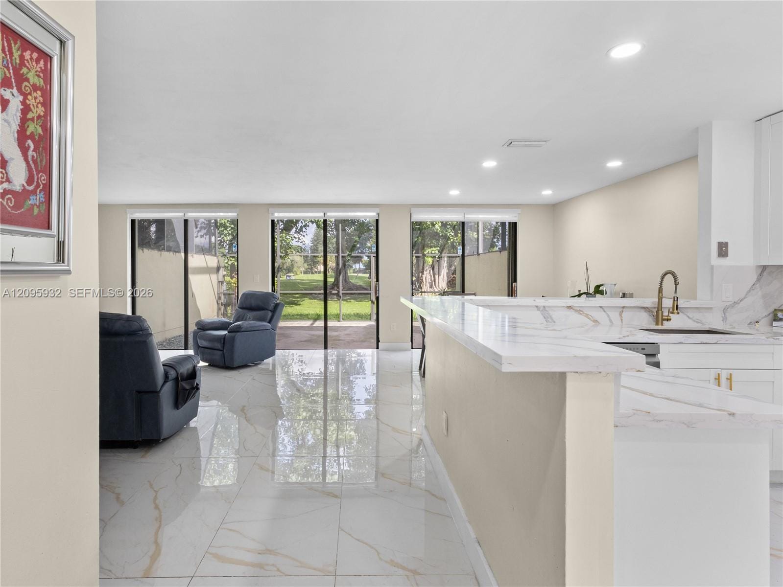3325 Torremolinos Avenue C-44 — photo 10