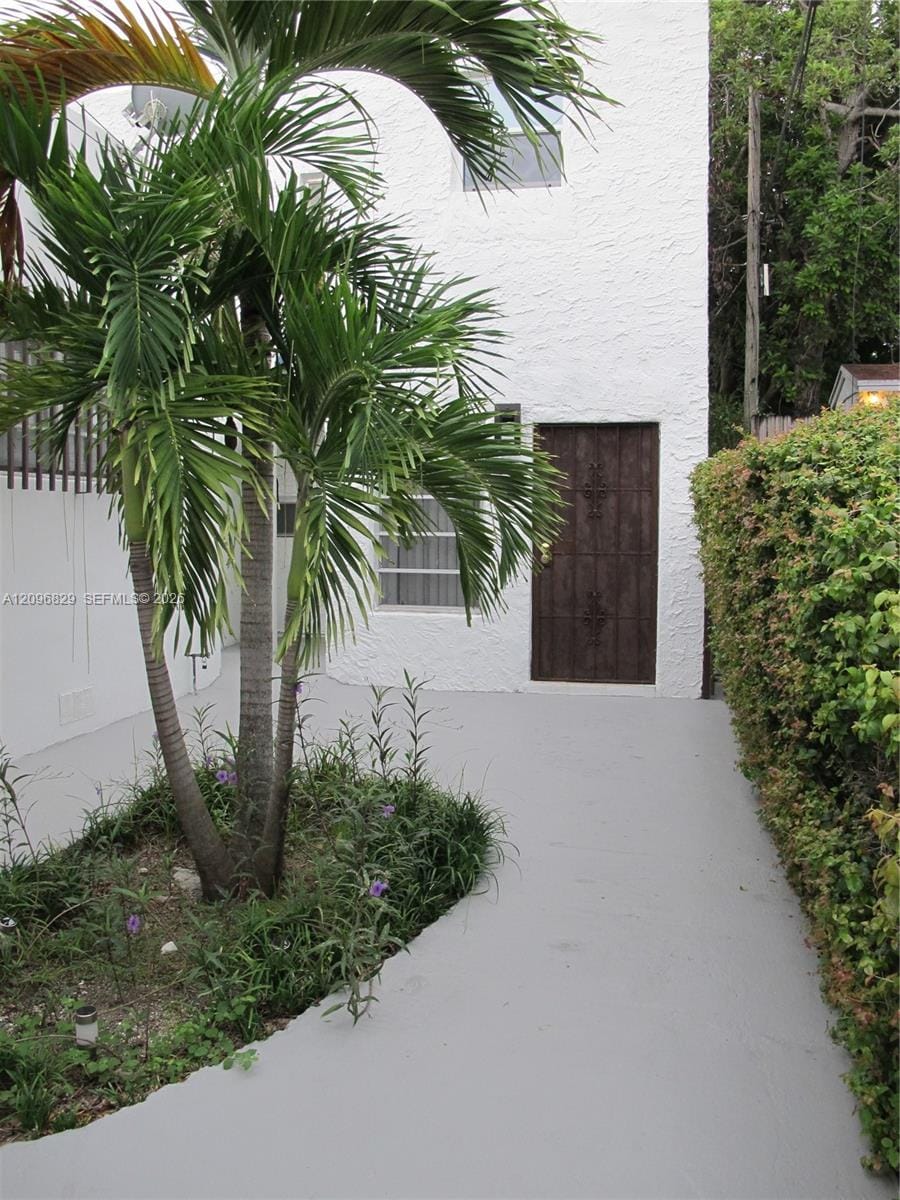 926 SW 10th Avenue Apt., Miami, FL 33130