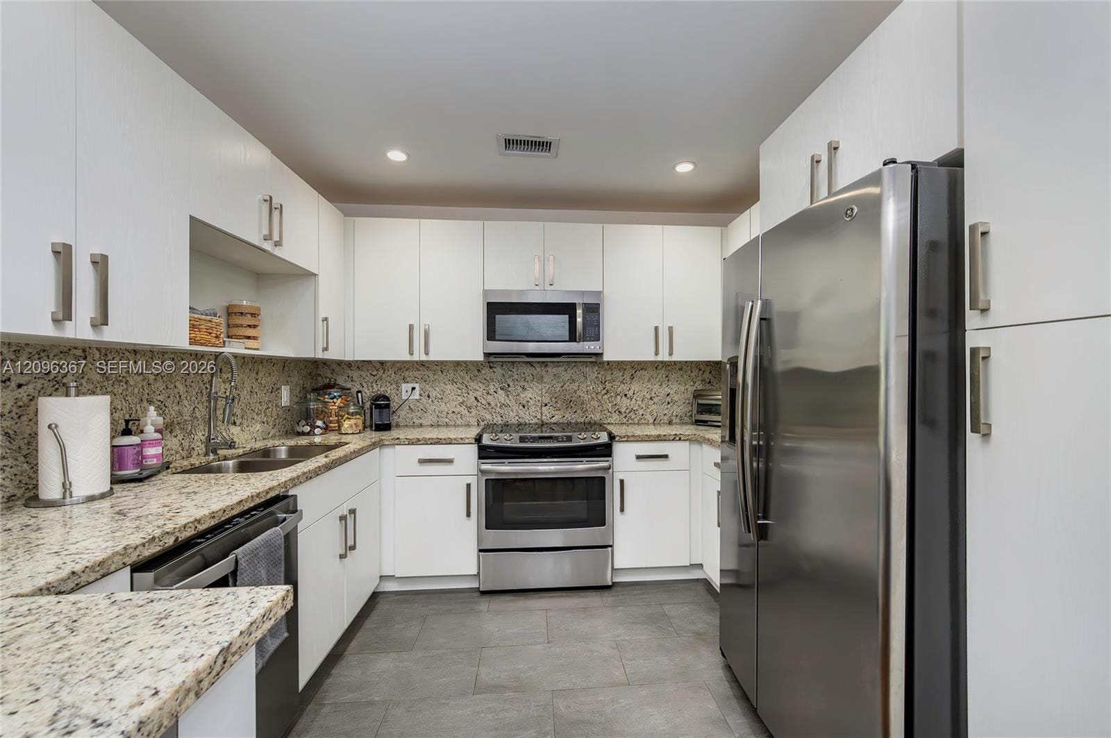 3635 S Le Jeune Road 3635, Coral Gables, FL 33134 photo 11