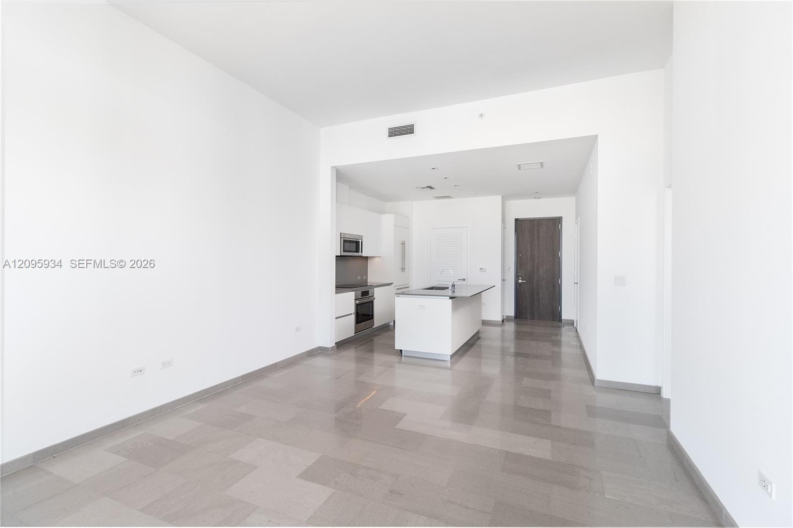 68 SE 6th Street 4006 — photo 8