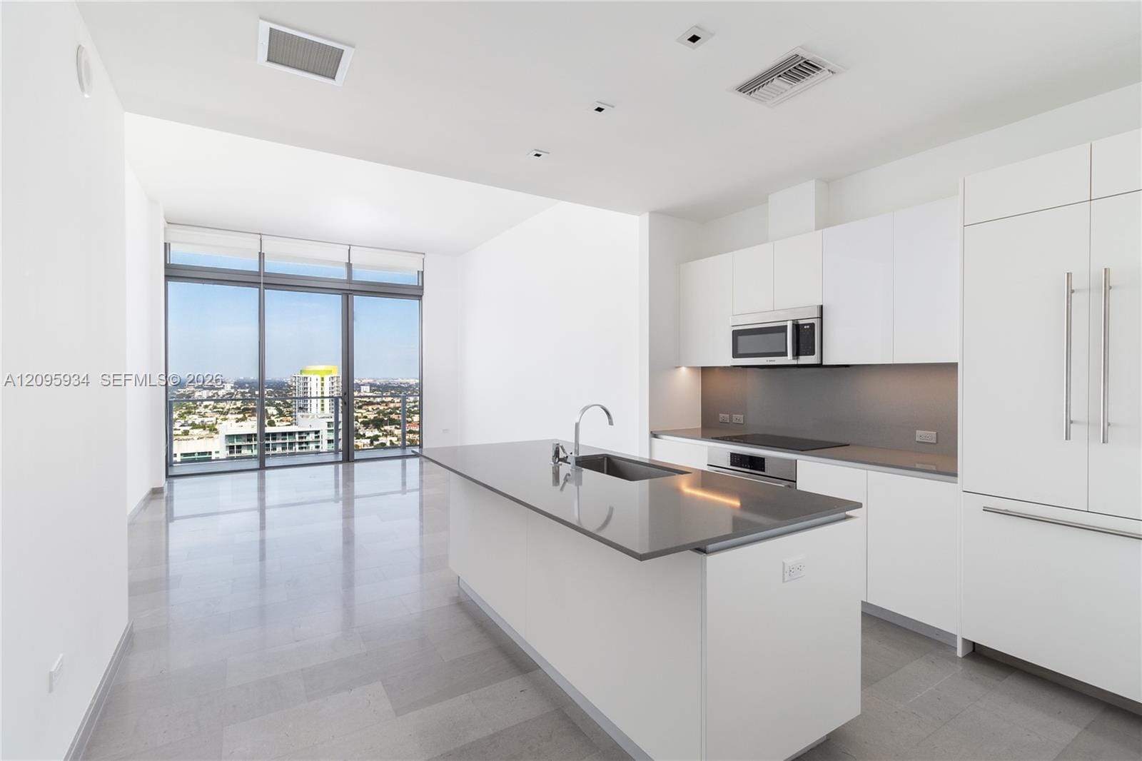 68 SE 6th Street 4006