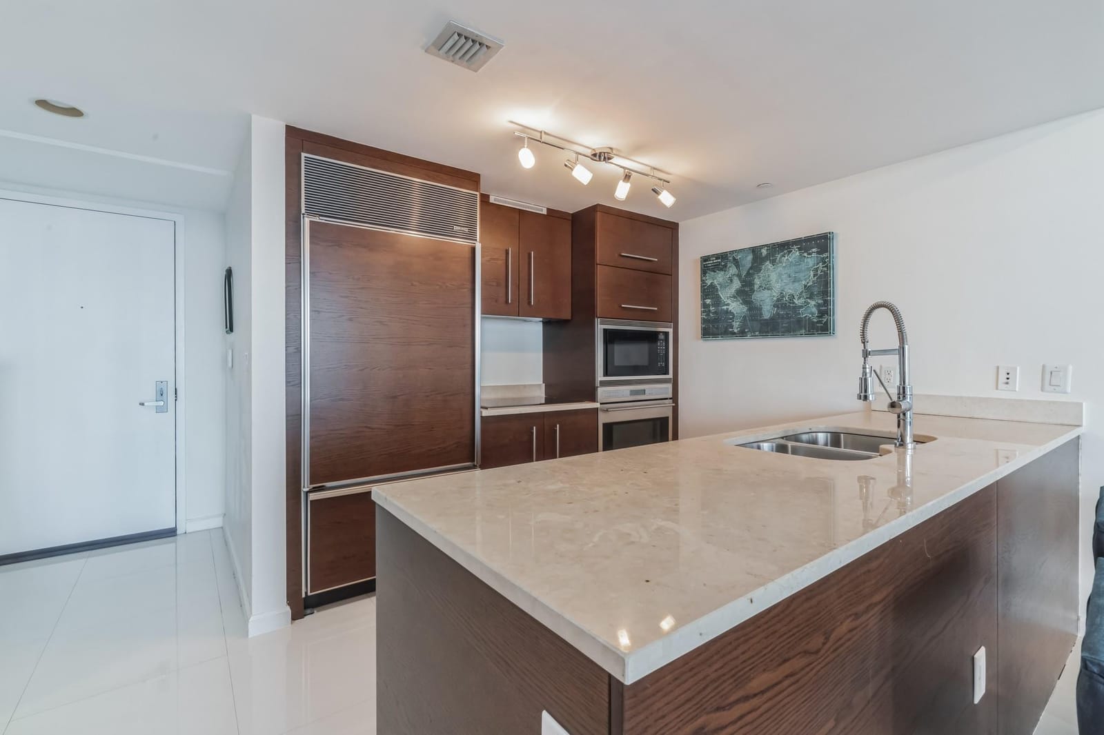 475 BRICKELL Avenue 512 — photo 11