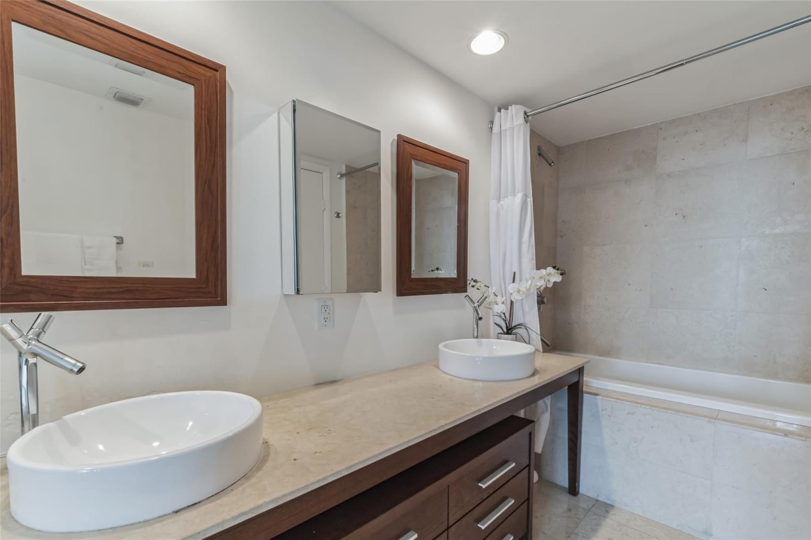475 BRICKELL Avenue 512, Miami, FL 33131 photo 15
