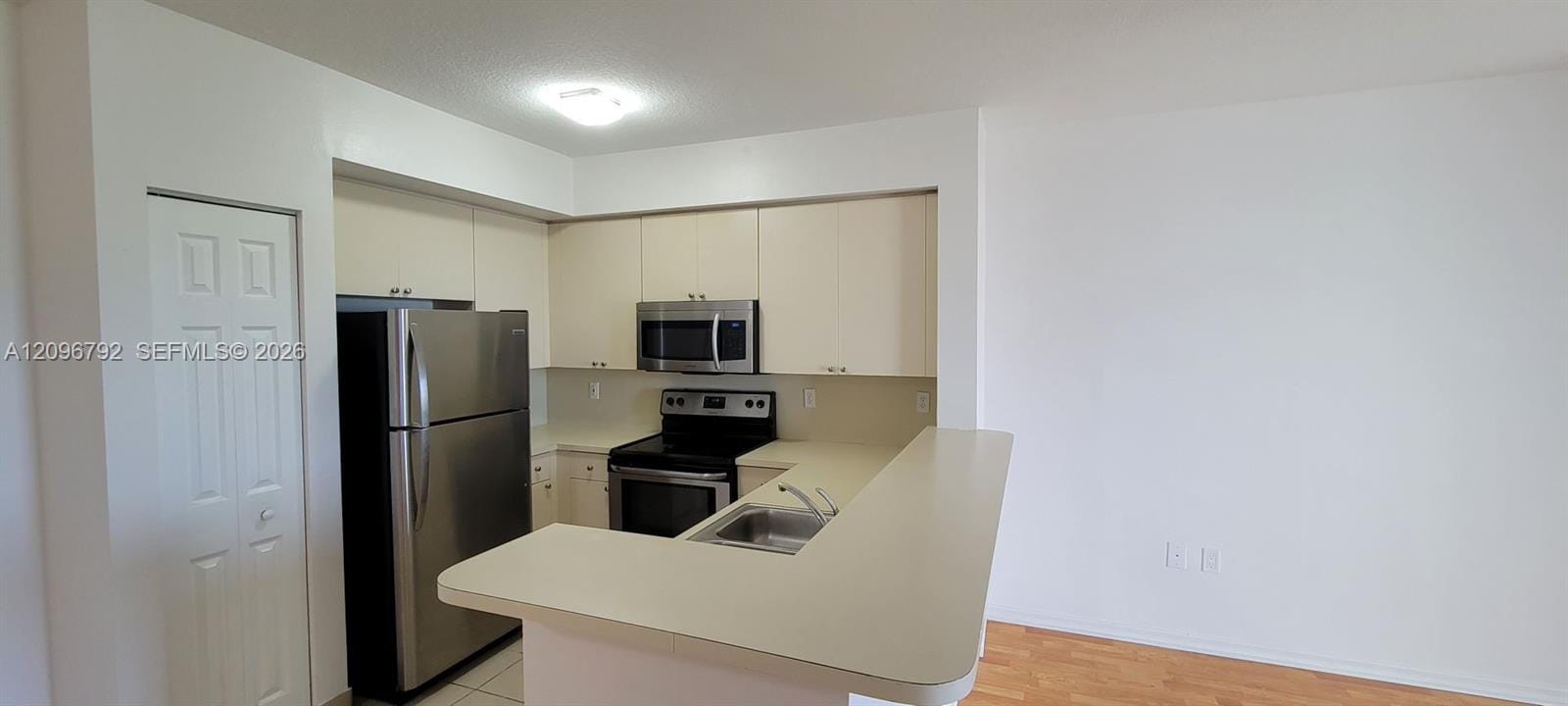 11060 SW 196th Street 612 — photo 3
