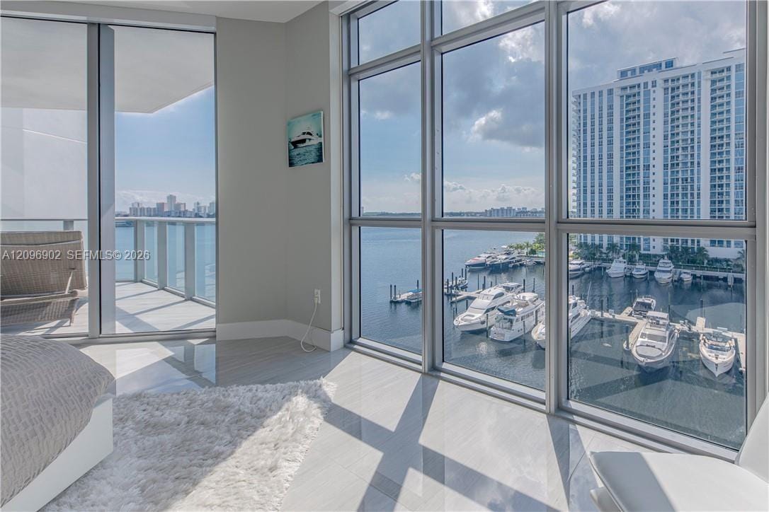 17301 Biscayne Boulevard 703, North Miami Beach, FL 33160 photo 16