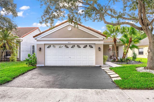 815 Falling Water Road, Weston, FL 33326