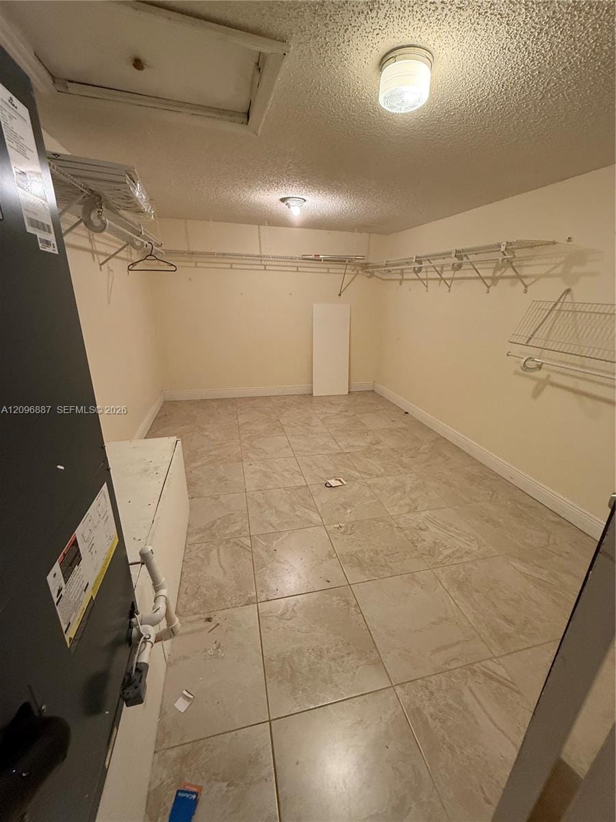 541 NE 199th Lane 2X, Miami, FL 33179 photo 25