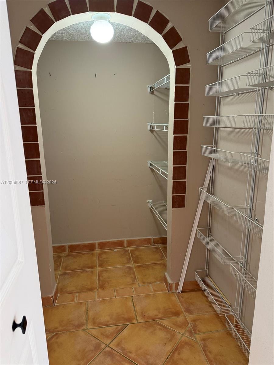 541 NE 199th Lane 2X, Miami, FL 33179 photo 9