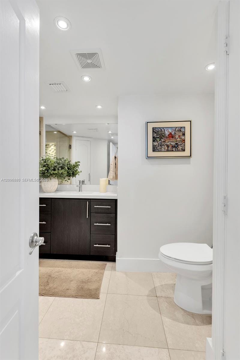 7135 Collins Avenue 1126, Miami Beach, FL 33141 photo 17
