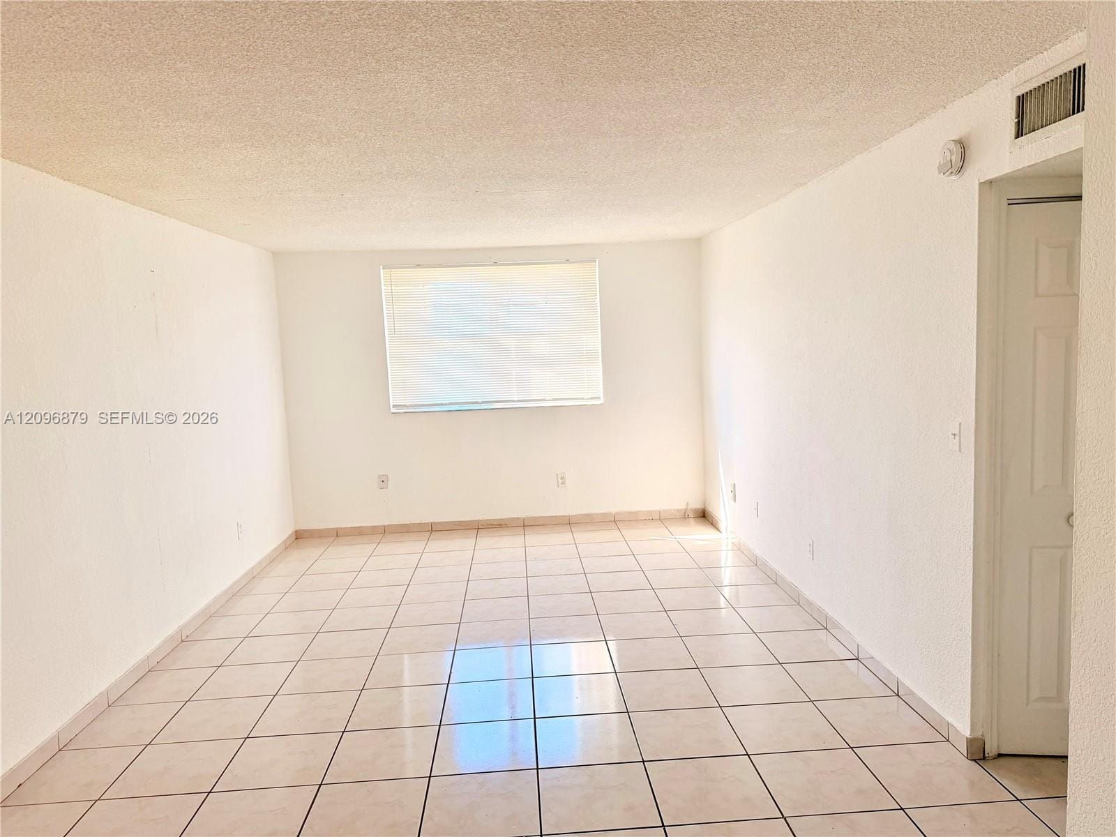 606 W 81st Street 320, Hialeah, FL 33014 photo 12