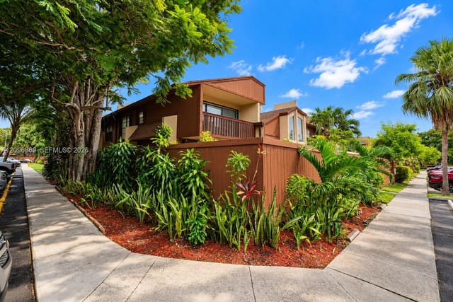 7103 SW 115th Place B26, Miami, FL 33173