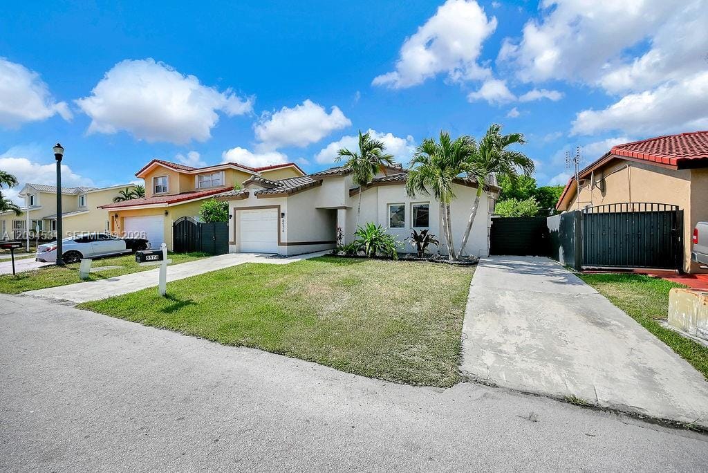 8574 SW 211th Terrace, Cutler Bay, FL 33189 photo 2