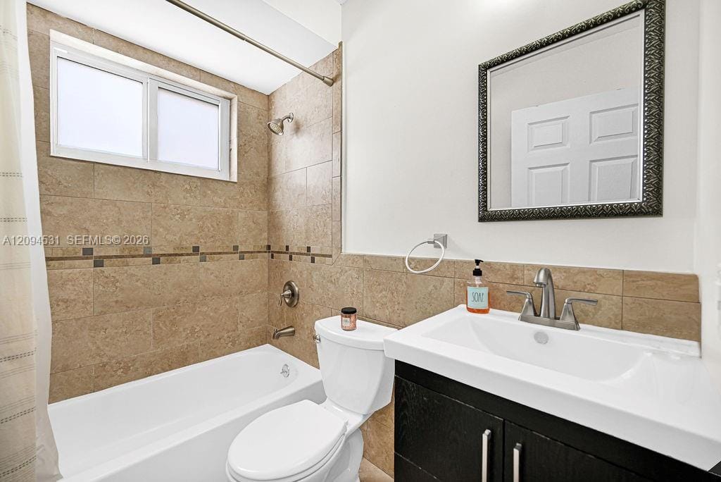 8574 SW 211th Terrace, Cutler Bay, FL 33189 photo 23