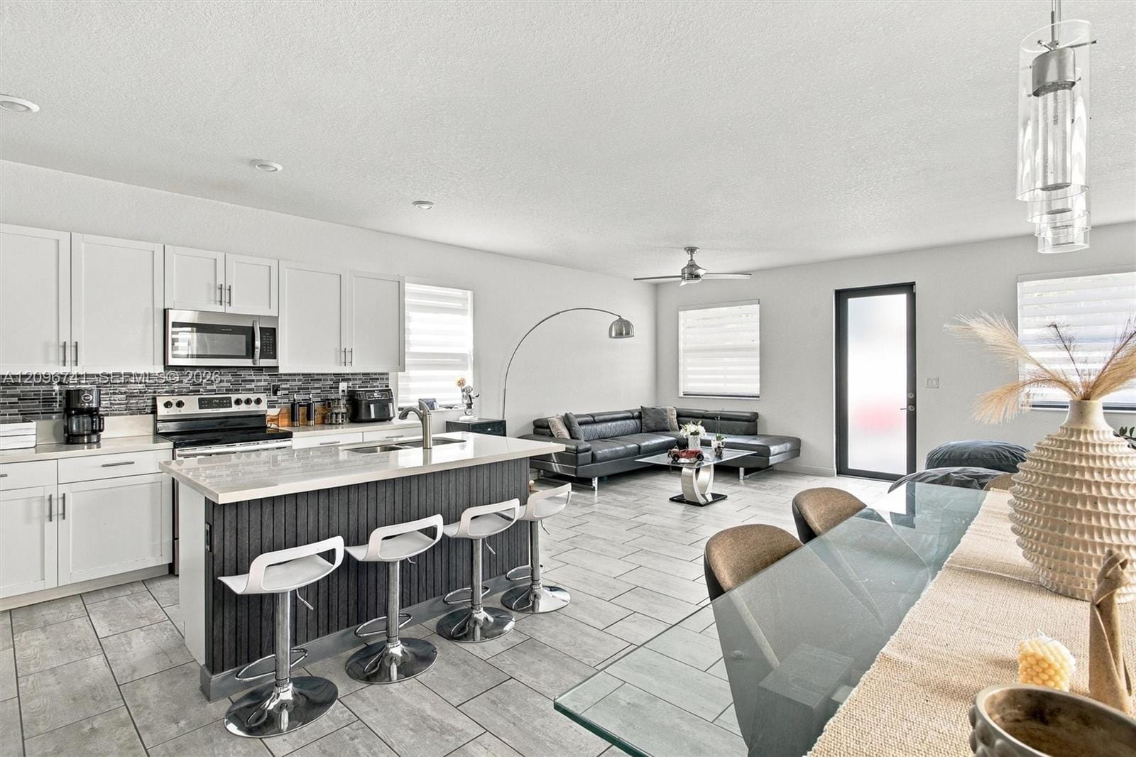 3419 W 109th Place — photo 3