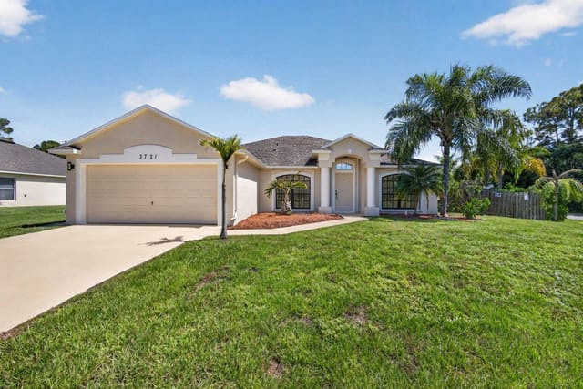 3721 SW Masilunas Street, Port St. Lucie, FL 34953