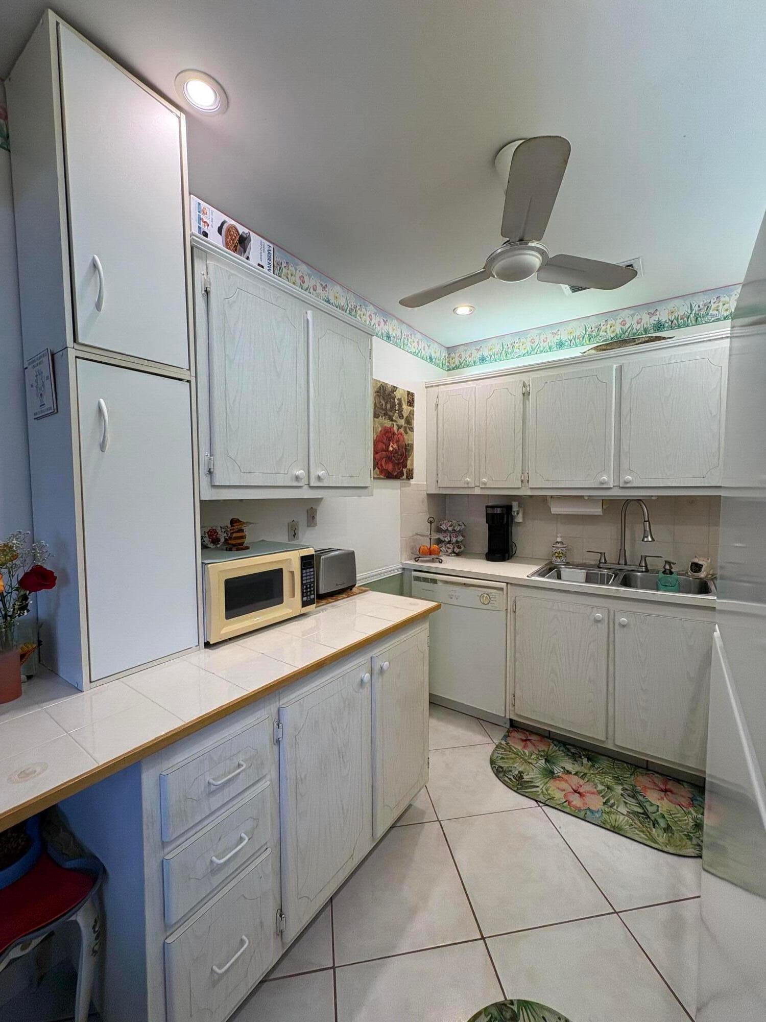 175 Bedford G, West Palm Beach, FL 33417 photo 10