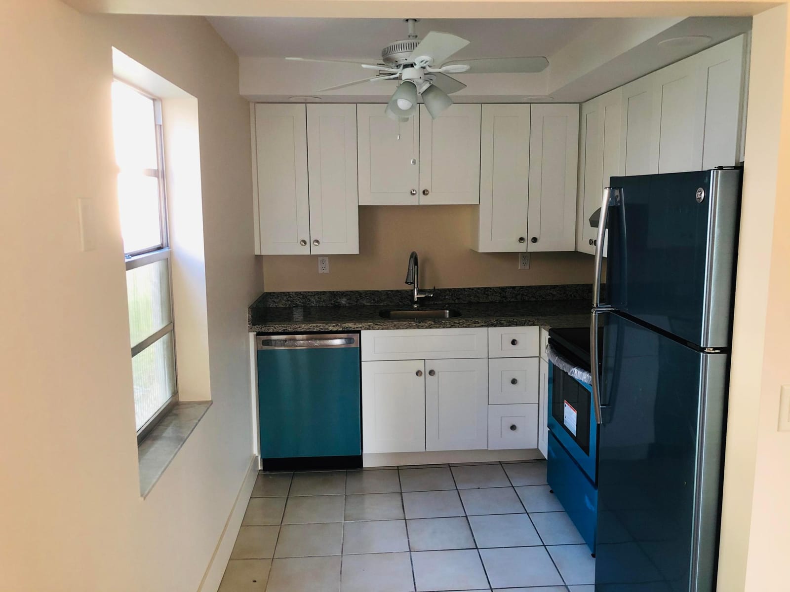 437 BURGUNDY J N 437 — photo 2