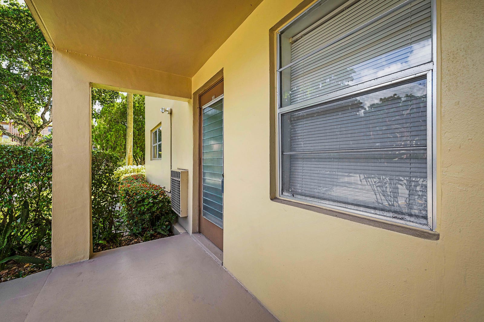 441 NW 76th Avenue 101, Margate, FL 33063 photo 2