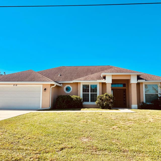 218 SW RIDGECREST Drive, Port St. Lucie, FL 34953