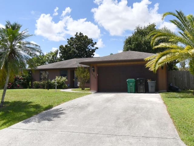 1656 SW NORMAN Lane, Port St. Lucie, FL 34984