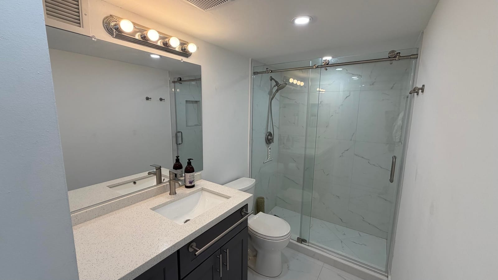 550 BAYSHORE Drive 507, Fort Lauderdale, FL 33304 photo 6