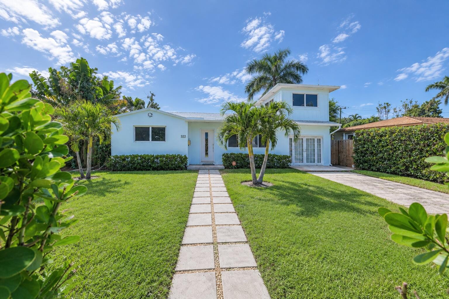 322 Maddock Street, West Palm Beach, FL 33405 photo 1