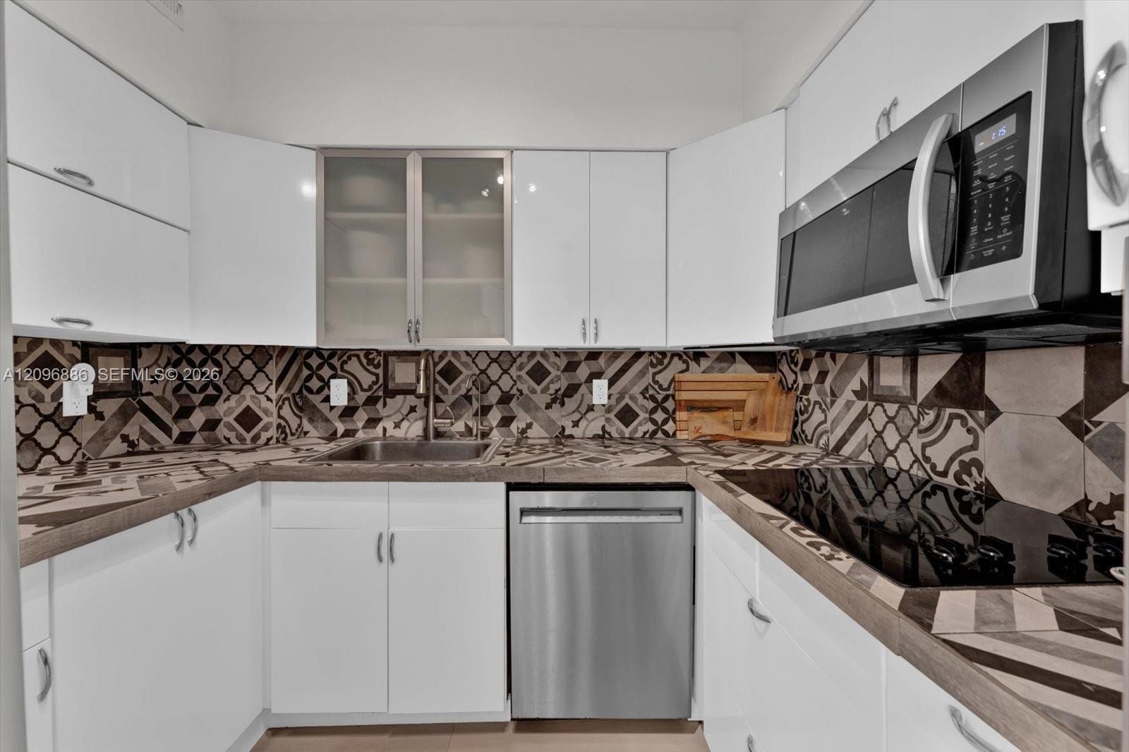 7441 Wayne Avenue 14B, Miami Beach, FL 33141 photo 11