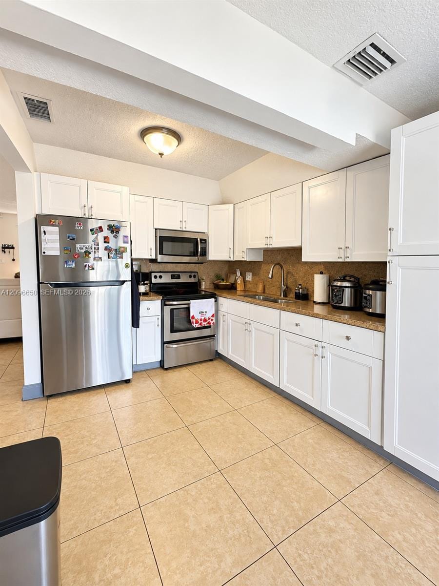 3591 NW 37th Street, Lauderdale Lakes, FL 33309 photo 6