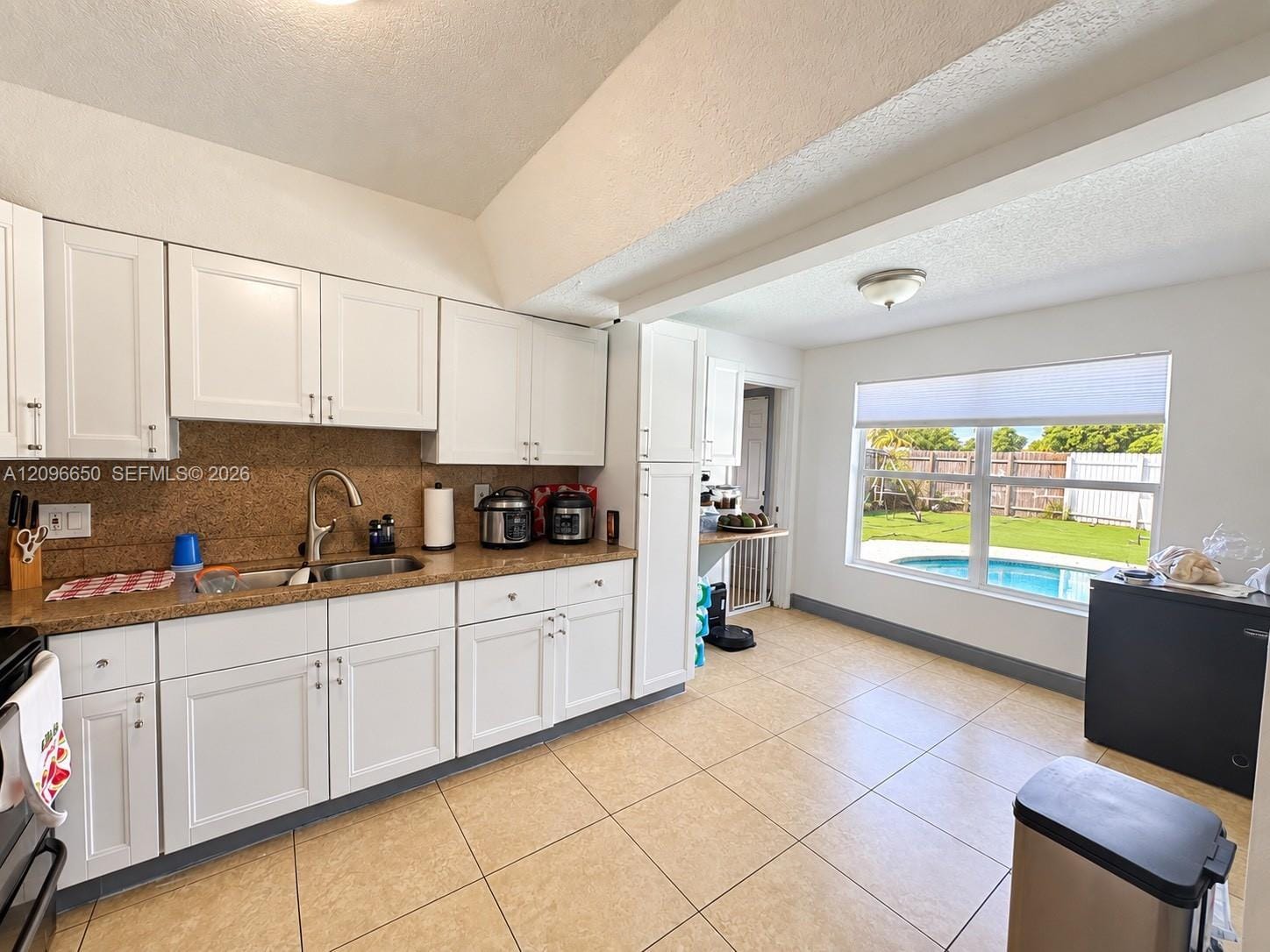 3591 NW 37th Street, Lauderdale Lakes, FL 33309 photo 7