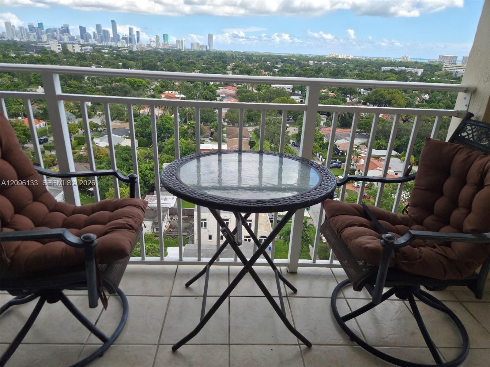 2425 SW 27th Avenue 1401, Miami, FL 33145 photo 7
