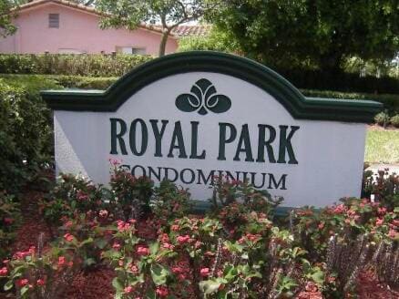 107 ROYAL PARK Drive 2E, Oakland Park, FL 33309